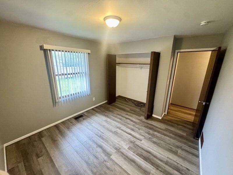 1807 Joanna Avenue Zion IL 60099