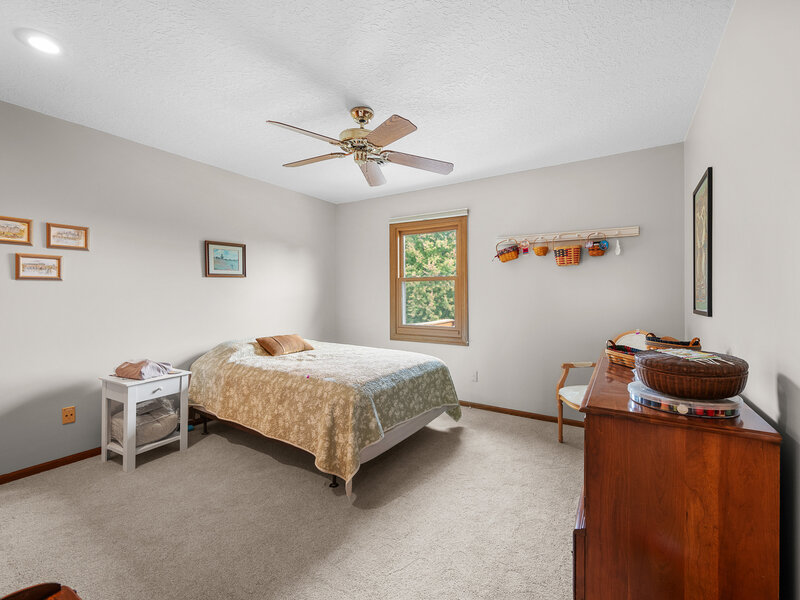 3415 Woodcrest Drive Bettendorf IA 52722