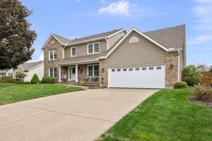 Photo of 3415 Woodcrest Drive Bettendorf IA 52722