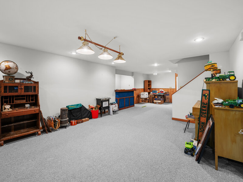 3415 Woodcrest Drive Bettendorf IA 52722