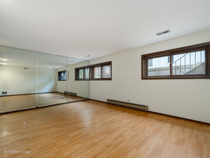 1454 Glencoe Avenue Highland Park IL 60035