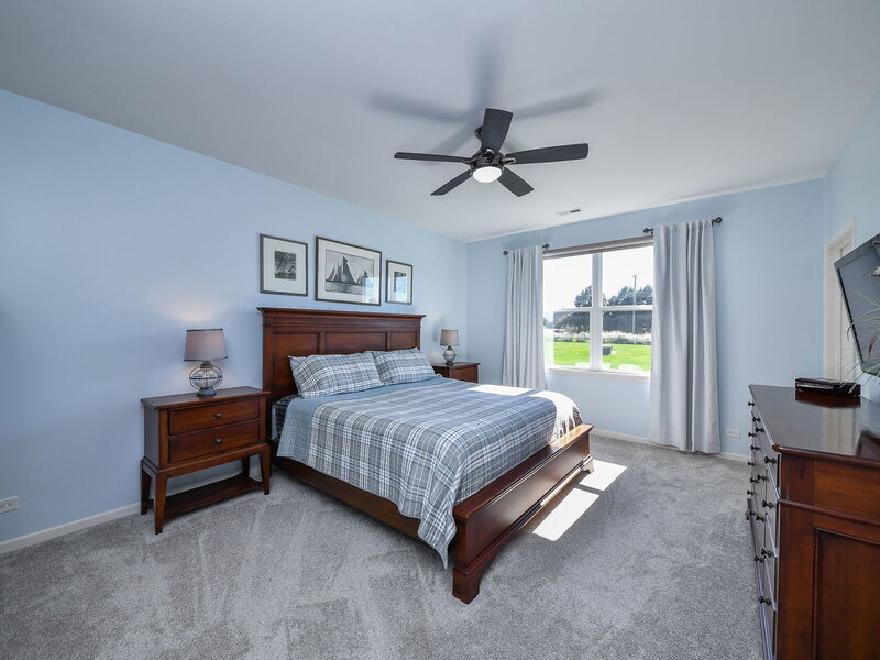 999 Crestview Lane Pingree Grove IL 60140