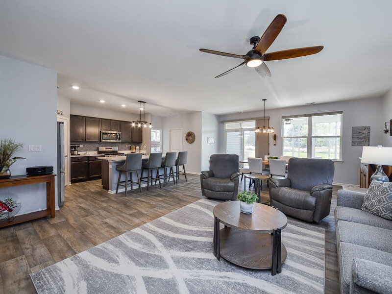 999 Crestview Lane Pingree Grove IL 60140