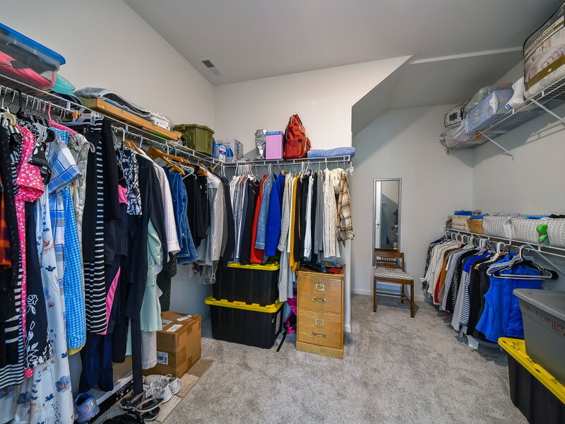 999 Crestview Lane Pingree Grove IL 60140