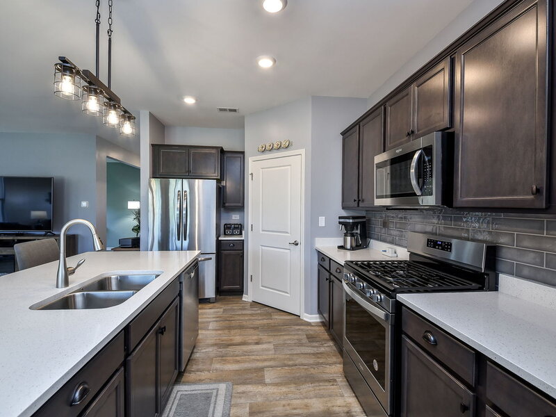 999 Crestview Lane Pingree Grove IL 60140