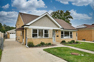 Photo of 1652 Heidorn Avenue Westchester IL 60154