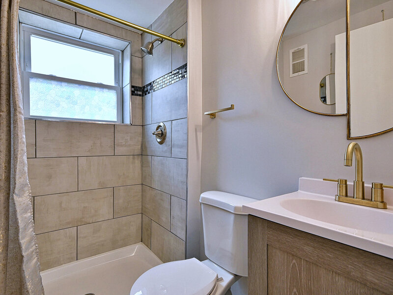 1652 Heidorn Avenue Westchester IL 60154