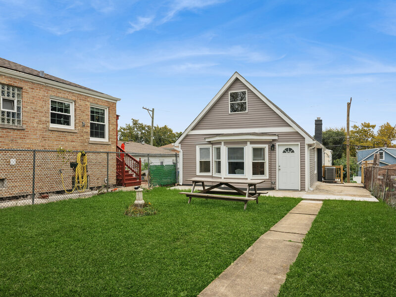 2177 N Merrimac Avenue Chicago IL 60639