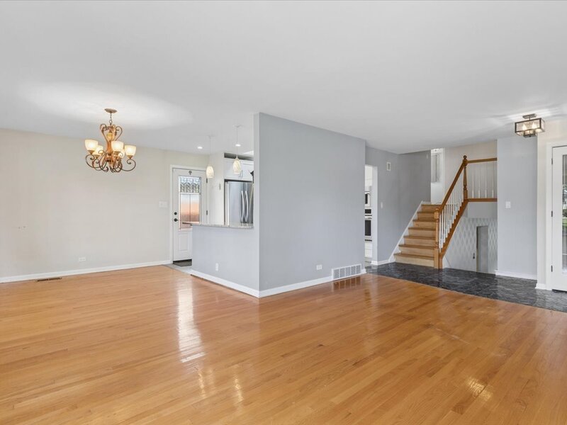 9427 Merrill Avenue Morton Grove IL 60053