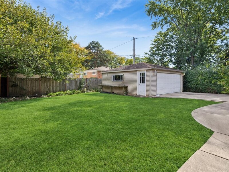 9427 Merrill Avenue Morton Grove IL 60053