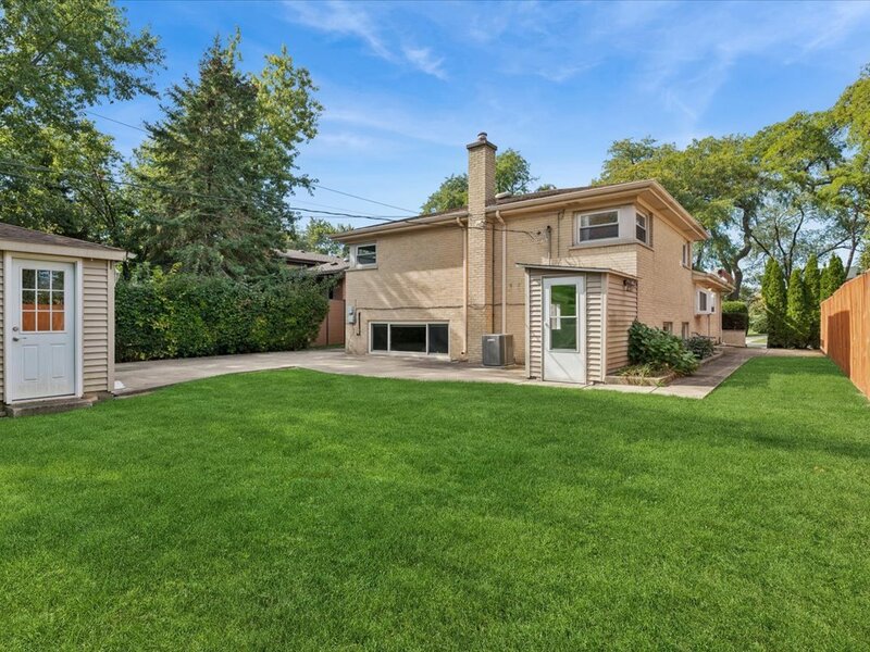 9427 Merrill Avenue Morton Grove IL 60053