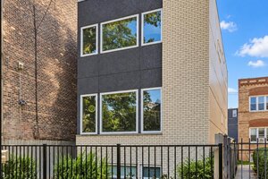Photo of 914 N Richmond Street Chicago IL 60622