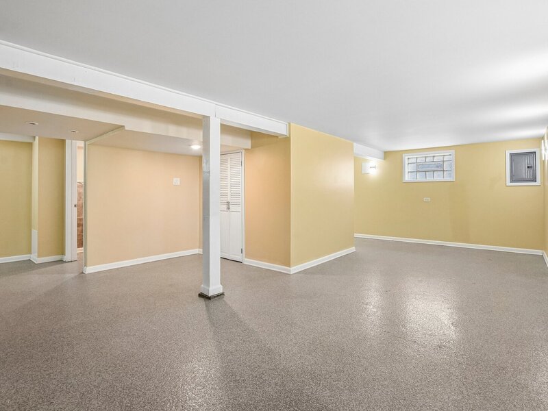 505 Monroe Street Dolton IL 60419