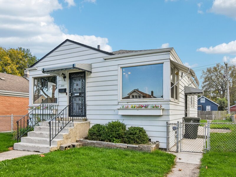 505 Monroe Street Dolton IL 60419
