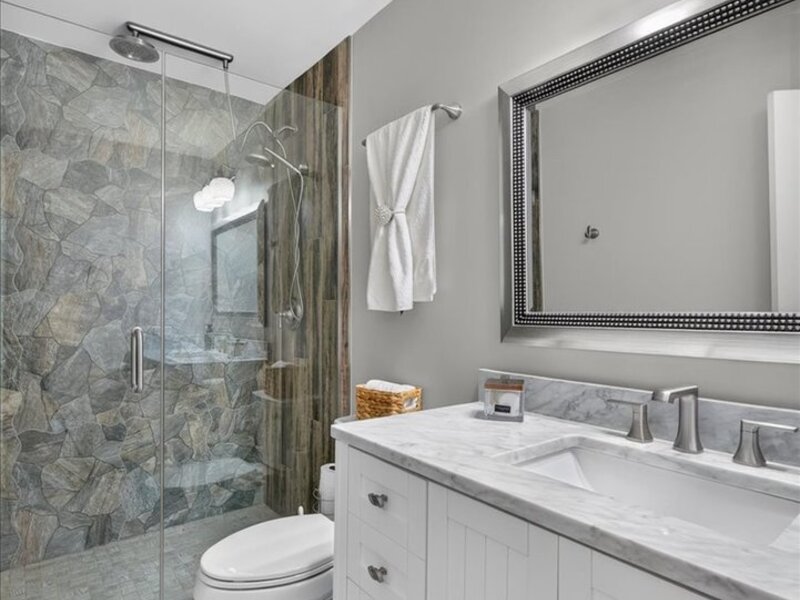 1554 Glacier Circle Crystal Lake IL 60014