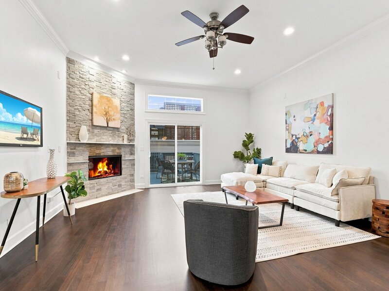 4106 N Saint Louis Avenue Chicago IL 60618