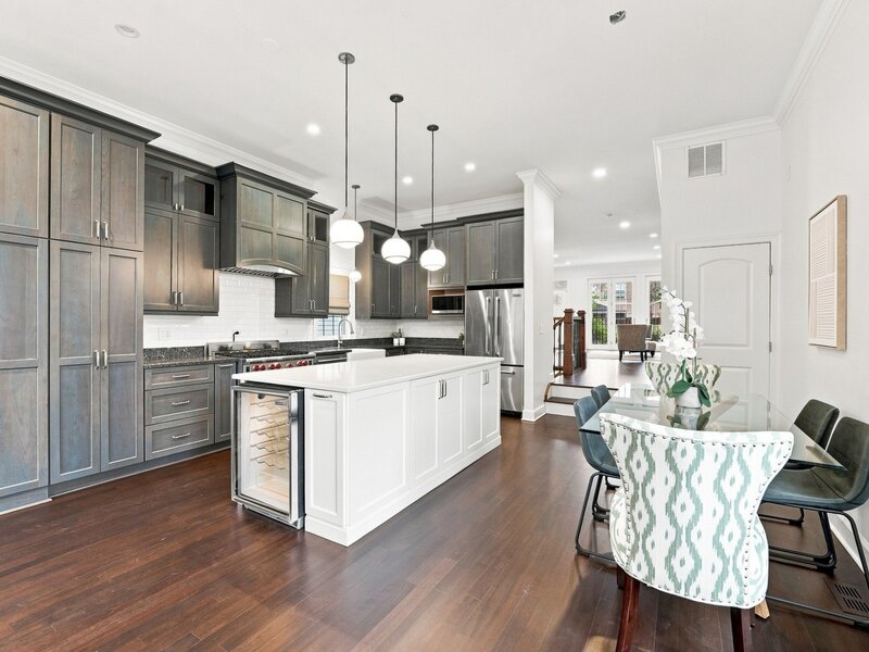 4106 N Saint Louis Avenue Chicago IL 60618