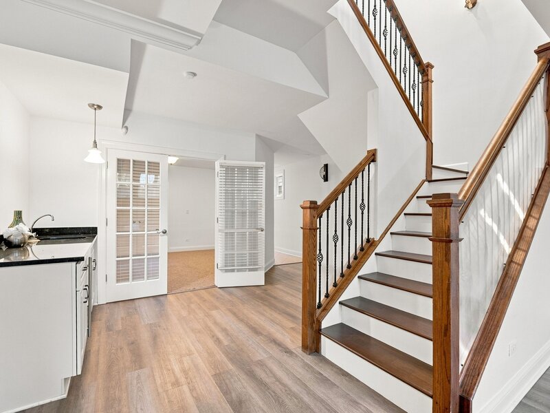 4106 N Saint Louis Avenue Chicago IL 60618