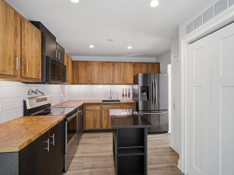 7032 Emerson Street Morton Grove IL 60053