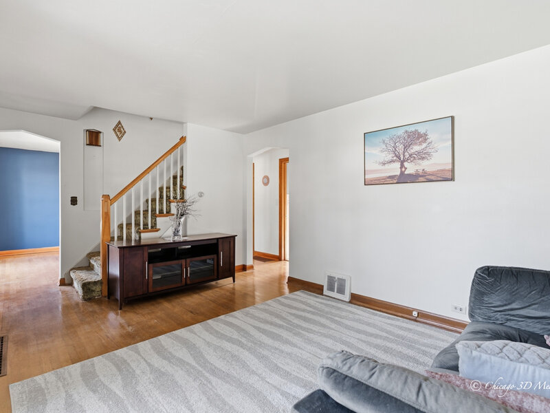 7435 W Rosedale Avenue Chicago IL 60631