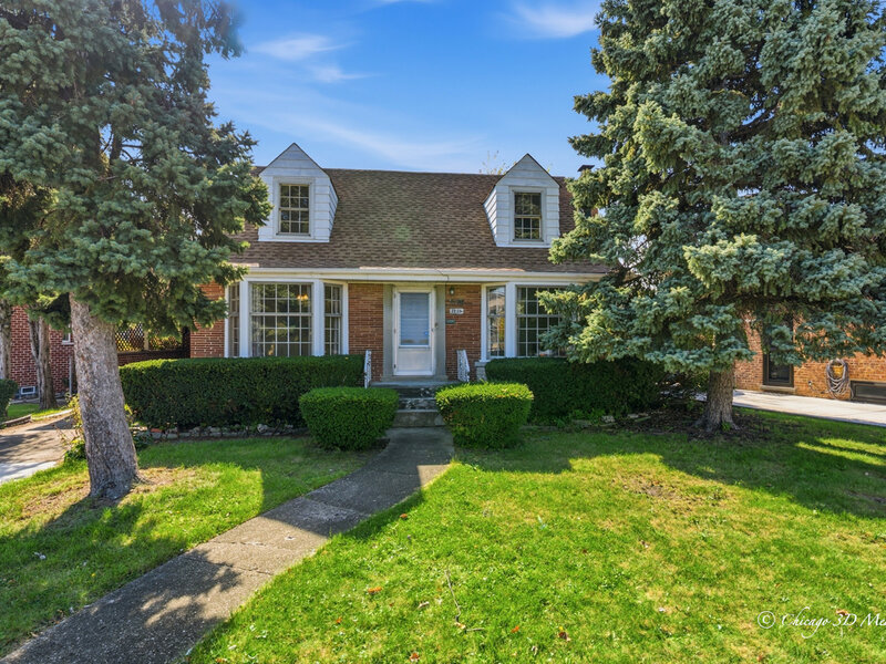 7435 W Rosedale Avenue Chicago IL 60631