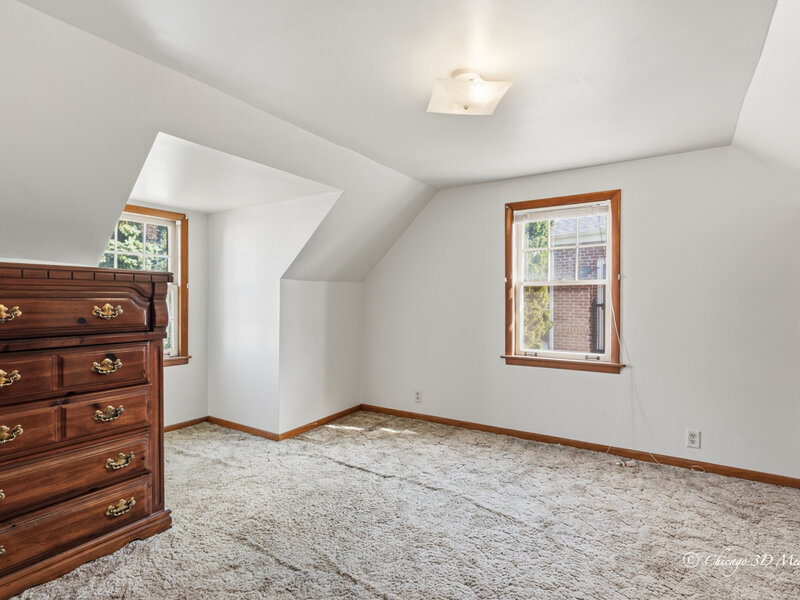 7435 W Rosedale Avenue Chicago IL 60631