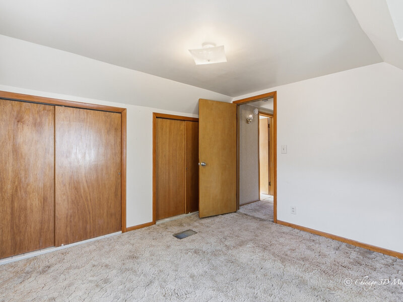 7435 W Rosedale Avenue Chicago IL 60631