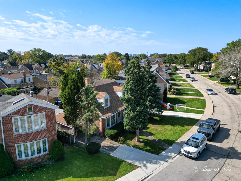 7435 W Rosedale Avenue Chicago IL 60631