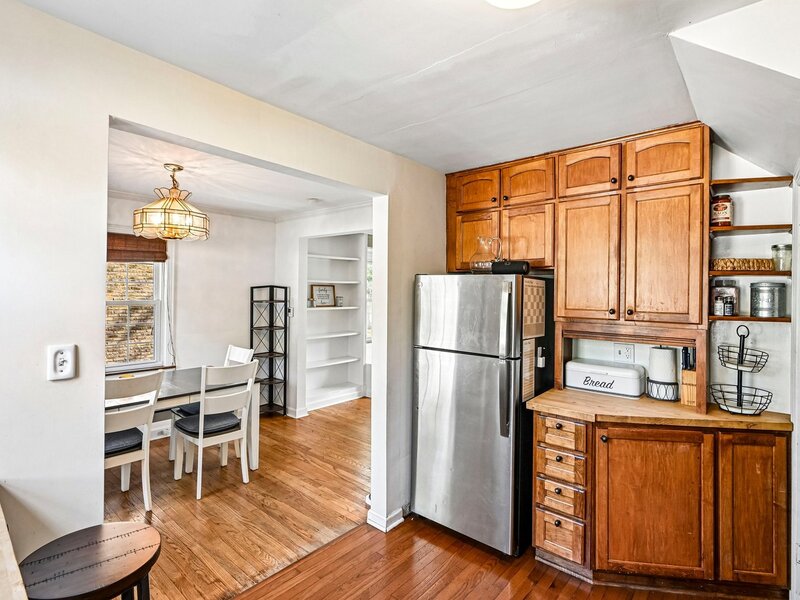 1706 Stockton Avenue Des Plaines IL 60018