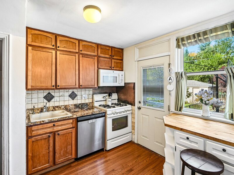 1706 Stockton Avenue Des Plaines IL 60018