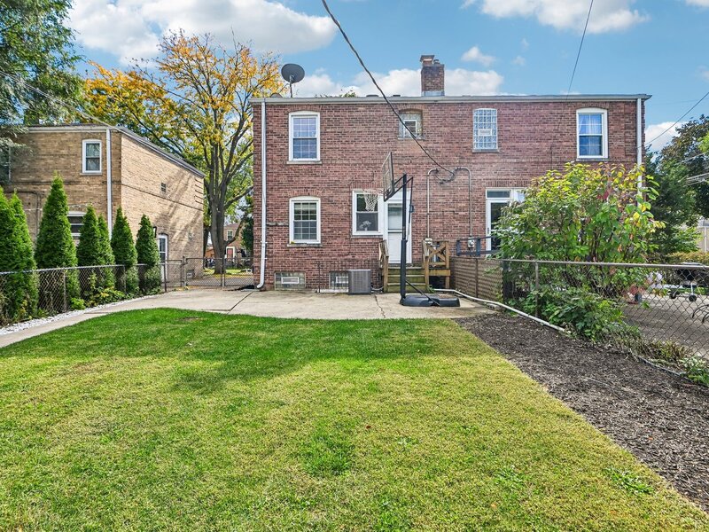 1706 Stockton Avenue Des Plaines IL 60018