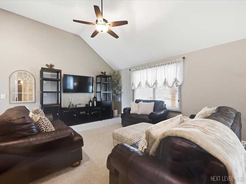867 Greenfield Turn Yorkville IL 60560