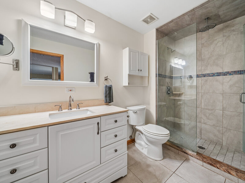 665 Meadowdale Drive Romeoville IL 60446