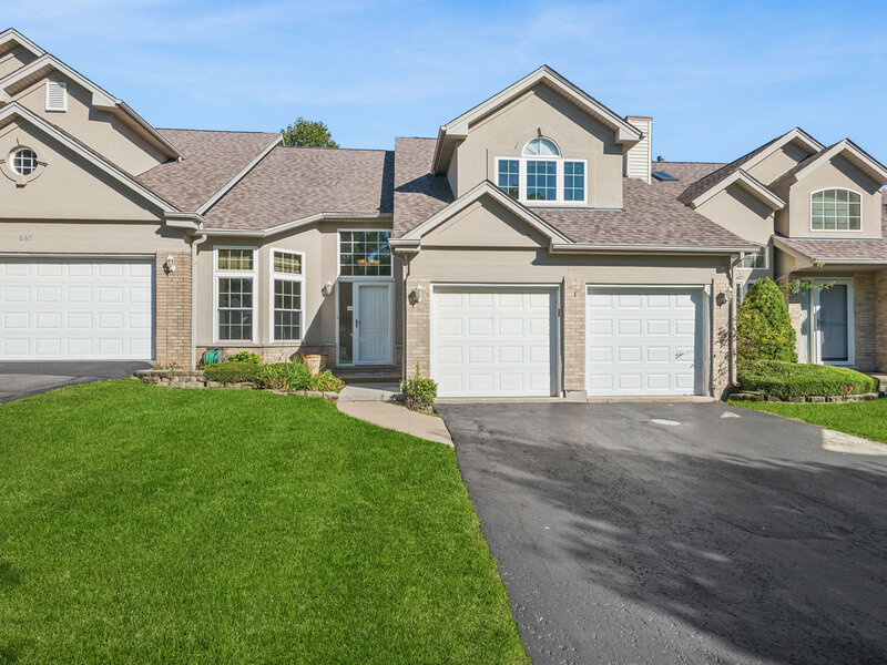 665 Meadowdale Drive Romeoville IL 60446