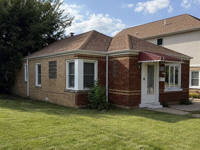 4418 Madison Avenue Brookfield IL 60513