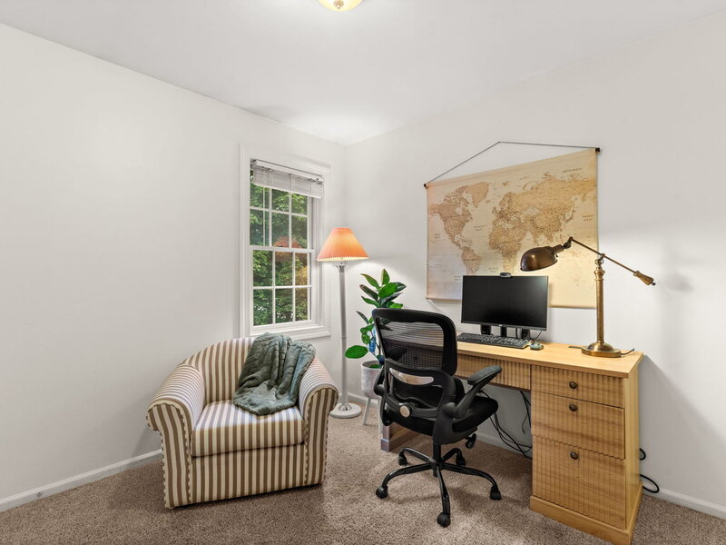 920 Britta Lane Geneva IL 60134
