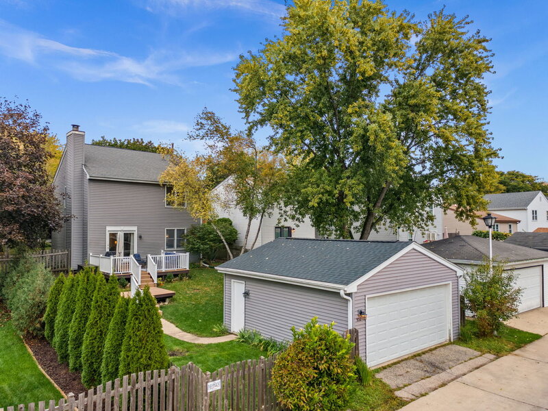 920 Britta Lane Geneva IL 60134