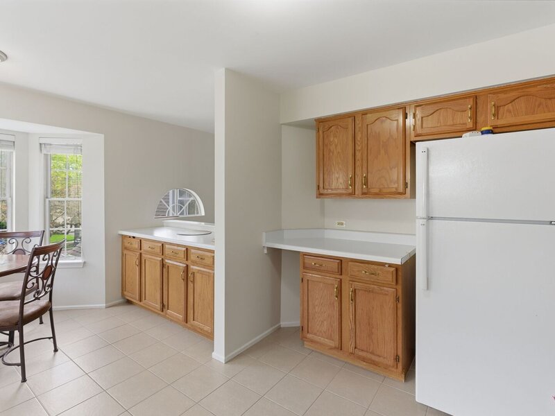 206 Glasgow Lane Schaumburg IL 60194