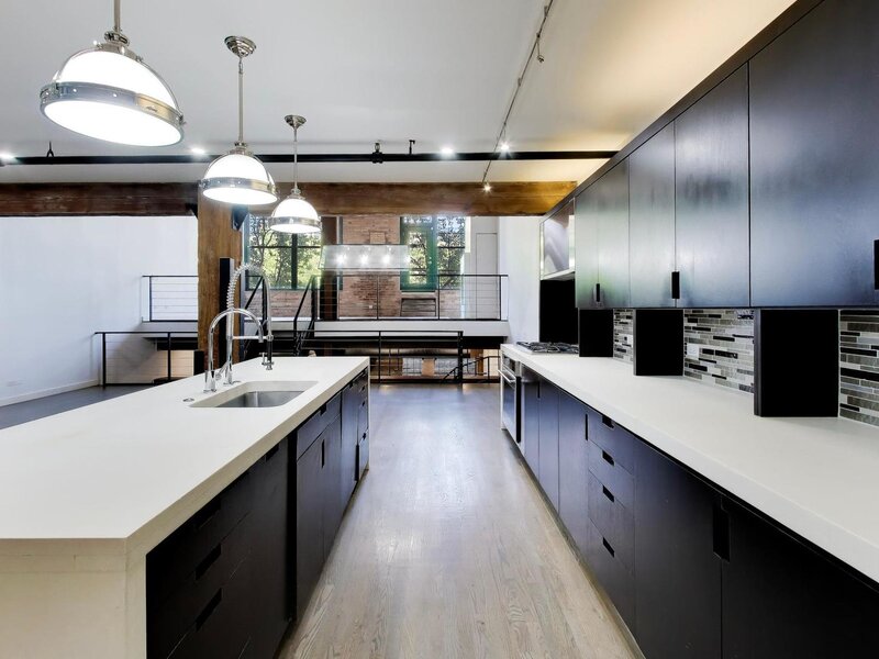 1000 W Washington Boulevard Chicago IL 60607