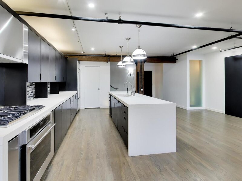 1000 W Washington Boulevard Chicago IL 60607