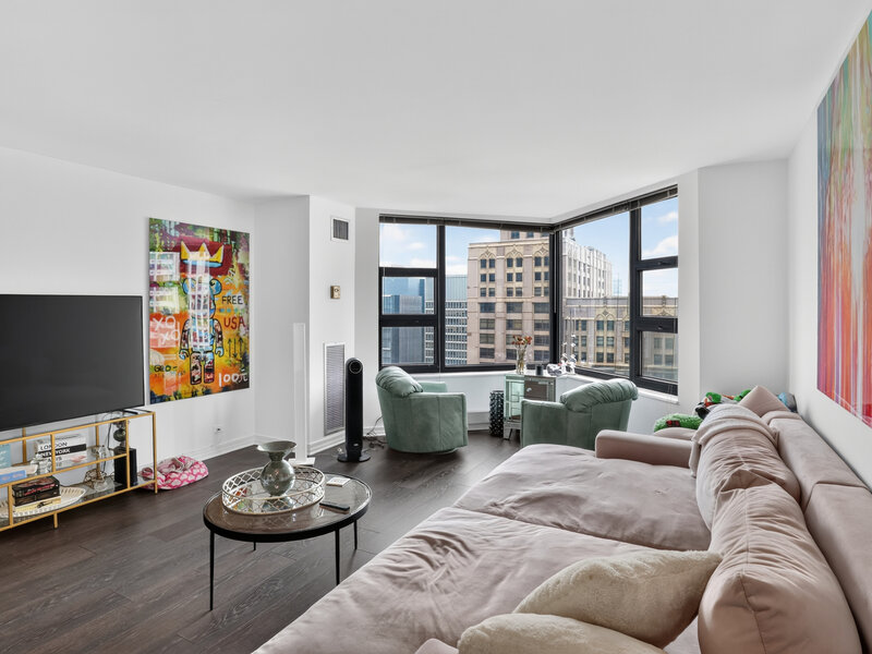 401 E Ontario Street Chicago IL 60611
