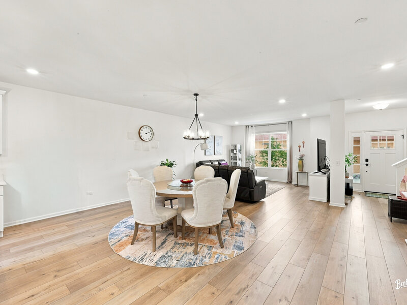 321 Didier Court Buffalo Grove IL 60089
