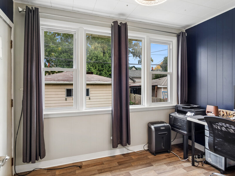 4958 W Cullom Avenue Chicago IL 60641