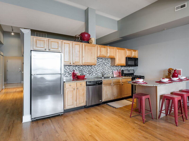 165 N Canal Street Chicago IL 60606
