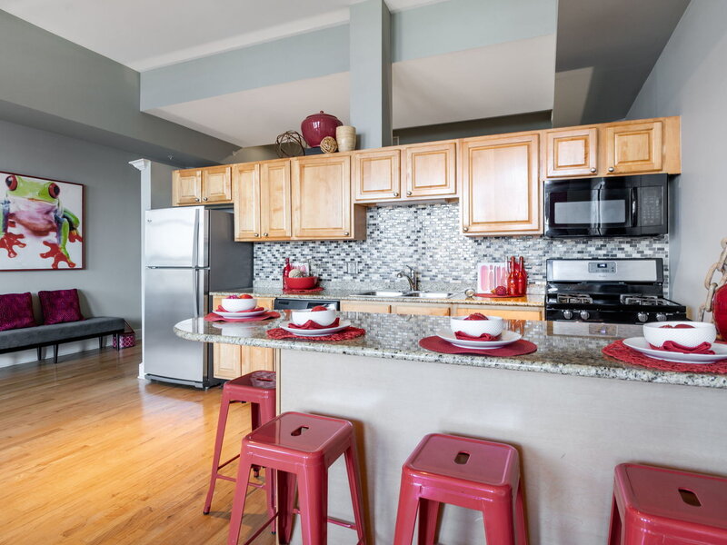 165 N Canal Street Chicago IL 60606