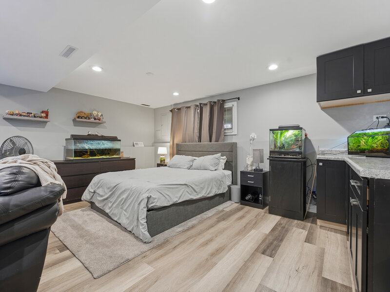 480 Charles Court South Elgin IL 60177