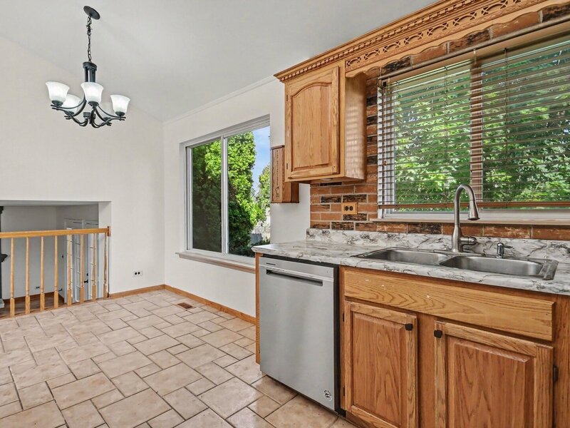 1457 Beaumont Circle Bartlett IL 60103