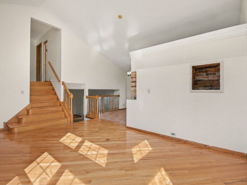1457 Beaumont Circle Bartlett IL 60103