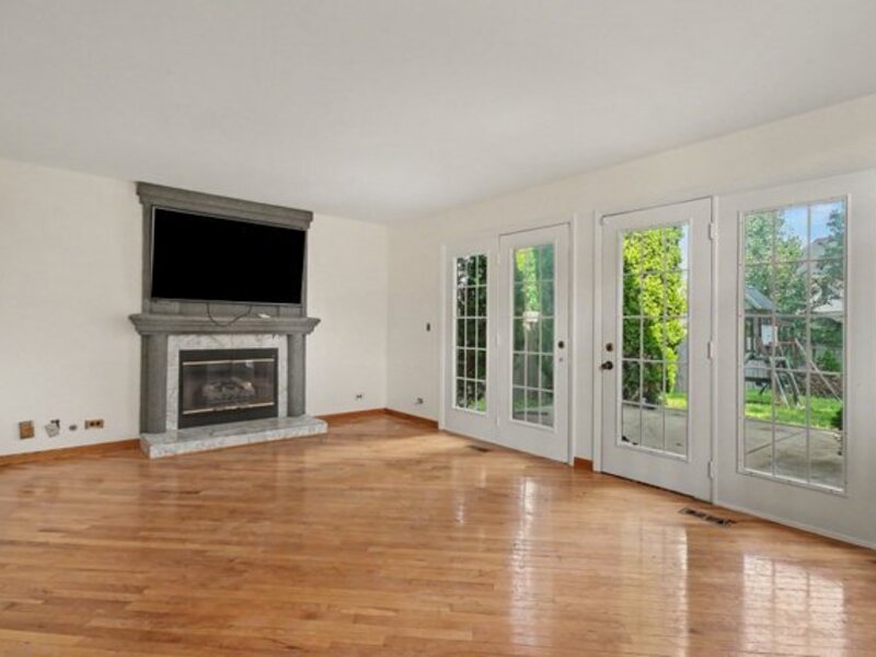 1457 Beaumont Circle Bartlett IL 60103