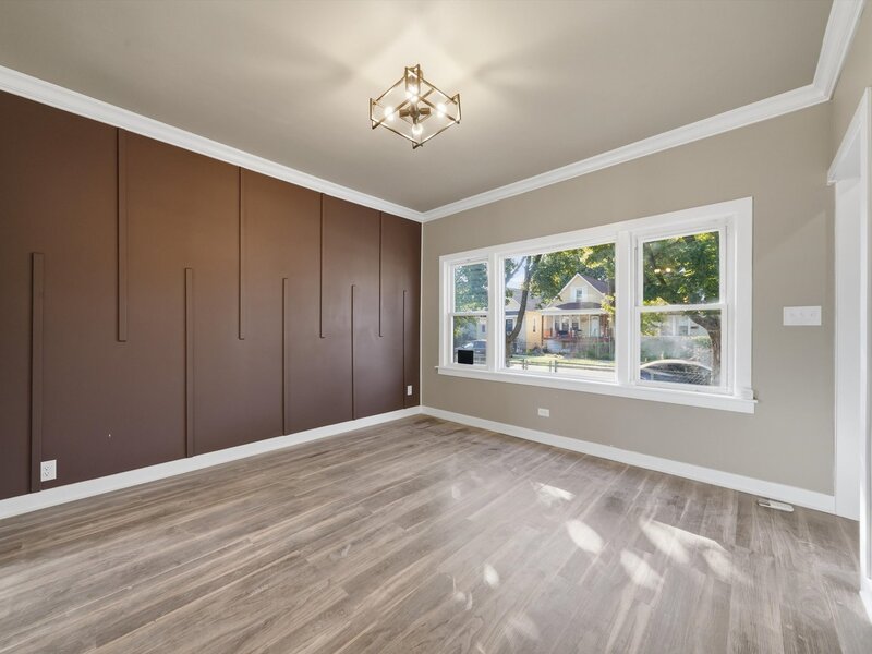 310 W 108th Place Chicago IL 60628